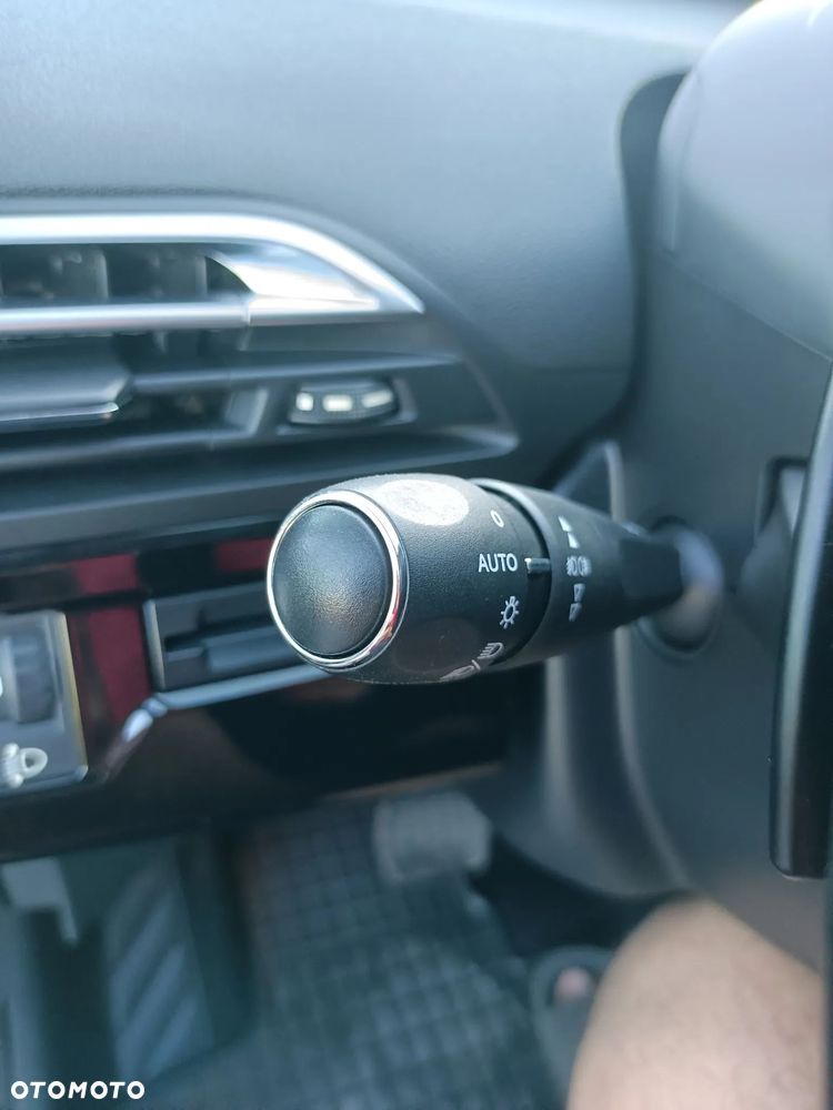 Citroën C4 Picasso 1.6 e-HDi Seduction ETG6 - 17