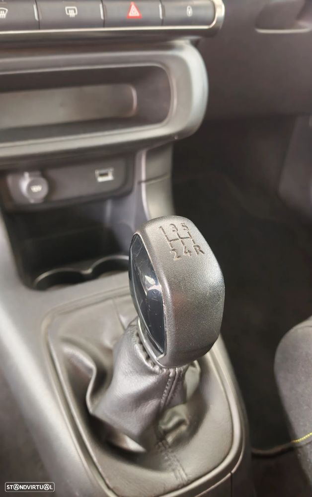 Citroën C3 1.2 PureTech Shine - 8