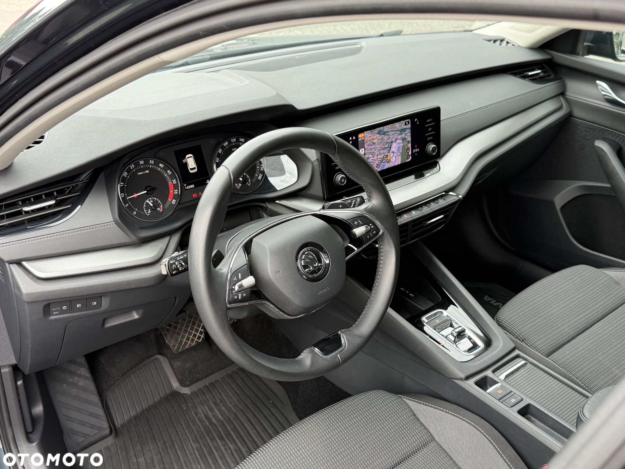 Skoda Octavia 2.0 TDI Ambition DSG - 8