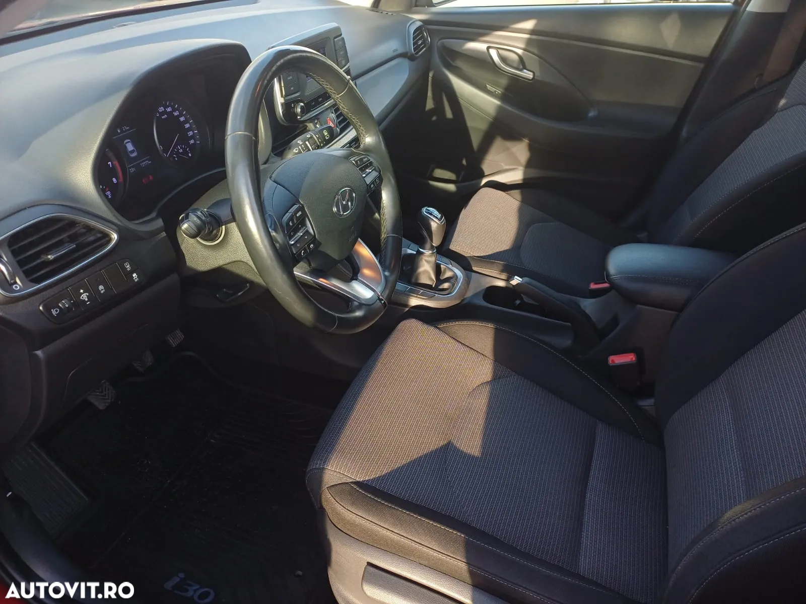 Hyundai i30 1.5 110CP 5DR M/T Comfort - 14