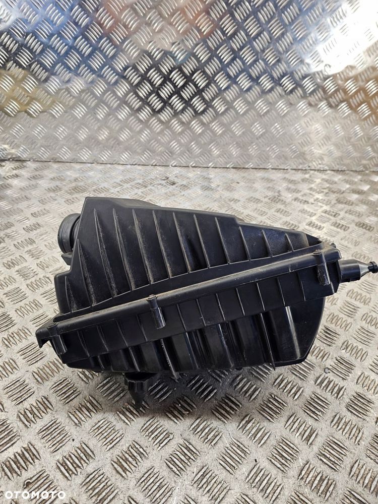 obudowa filtra powietrza prawa range rover sport l494 3.0d cpla-9600-da - 2