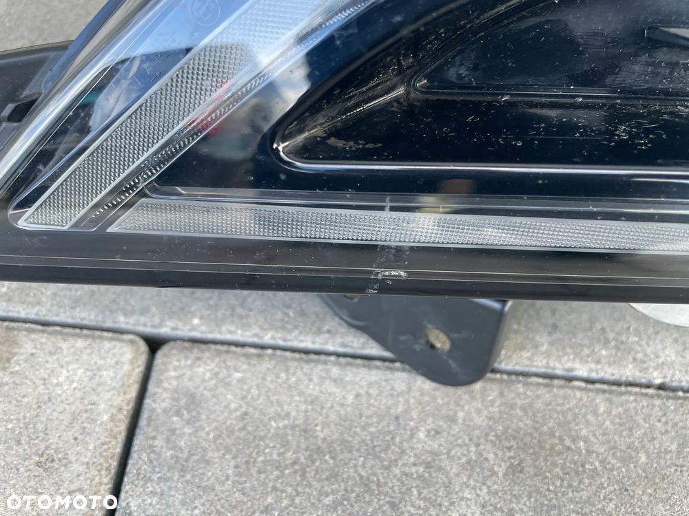 LAMPA DZIENNA LEWA RENAULT MEGANE V E-TECH  2022-- LED - 4