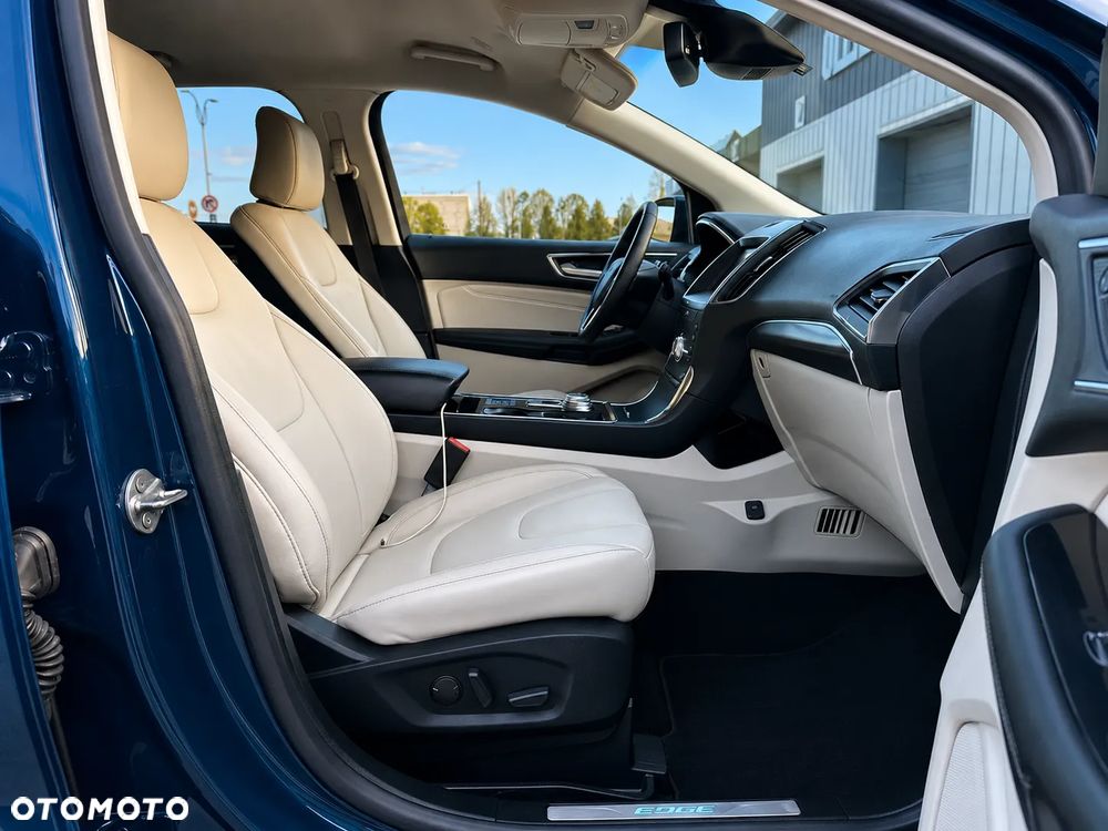 Ford Edge - 34