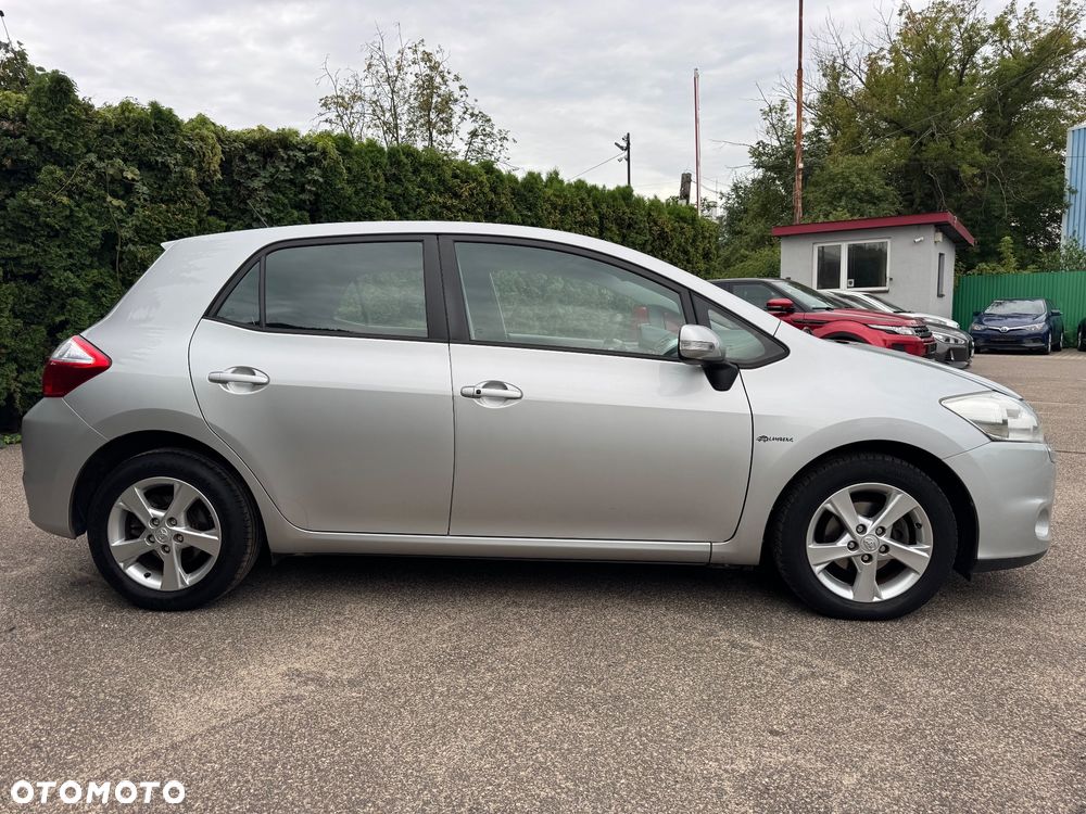 Toyota Auris 1.6 Valvematic Life Plus - 33
