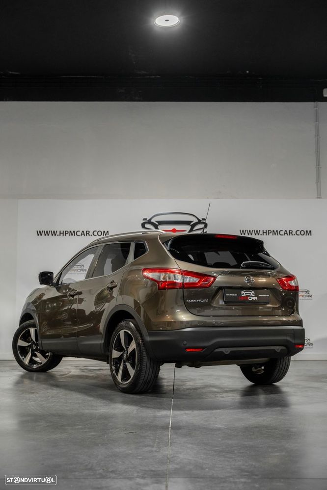 Nissan Qashqai 1.5 dCi N-Connecta - 28