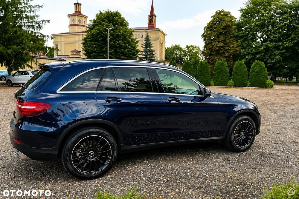 Mercedes-Benz GLC - 3