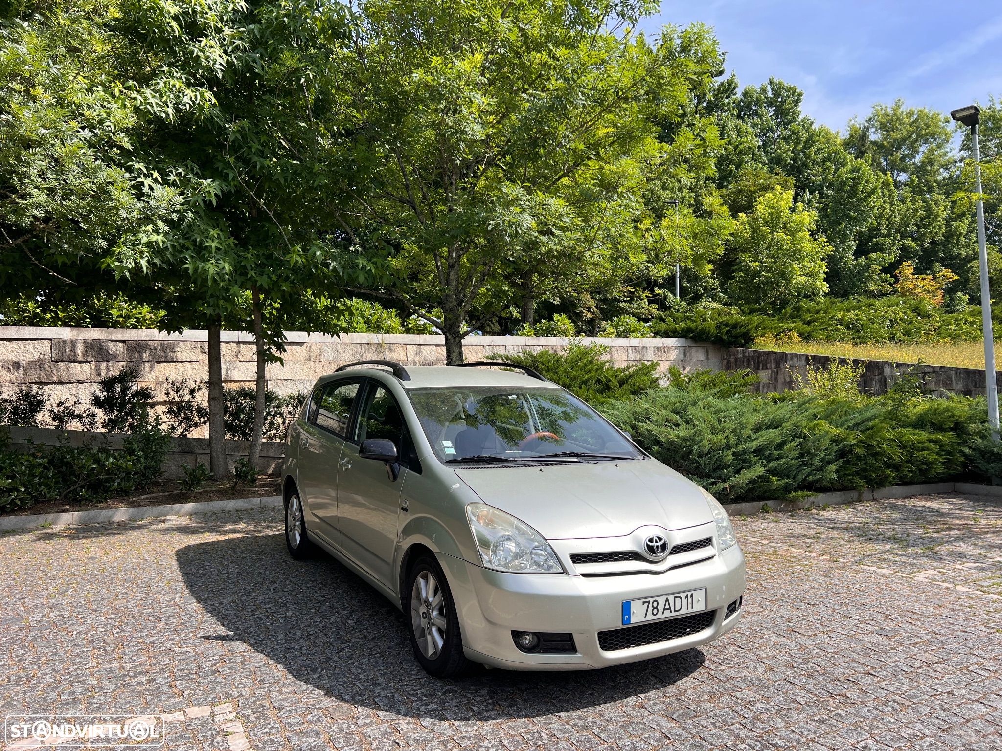 Toyota Corolla Verso 1.6 VVT-i - 1