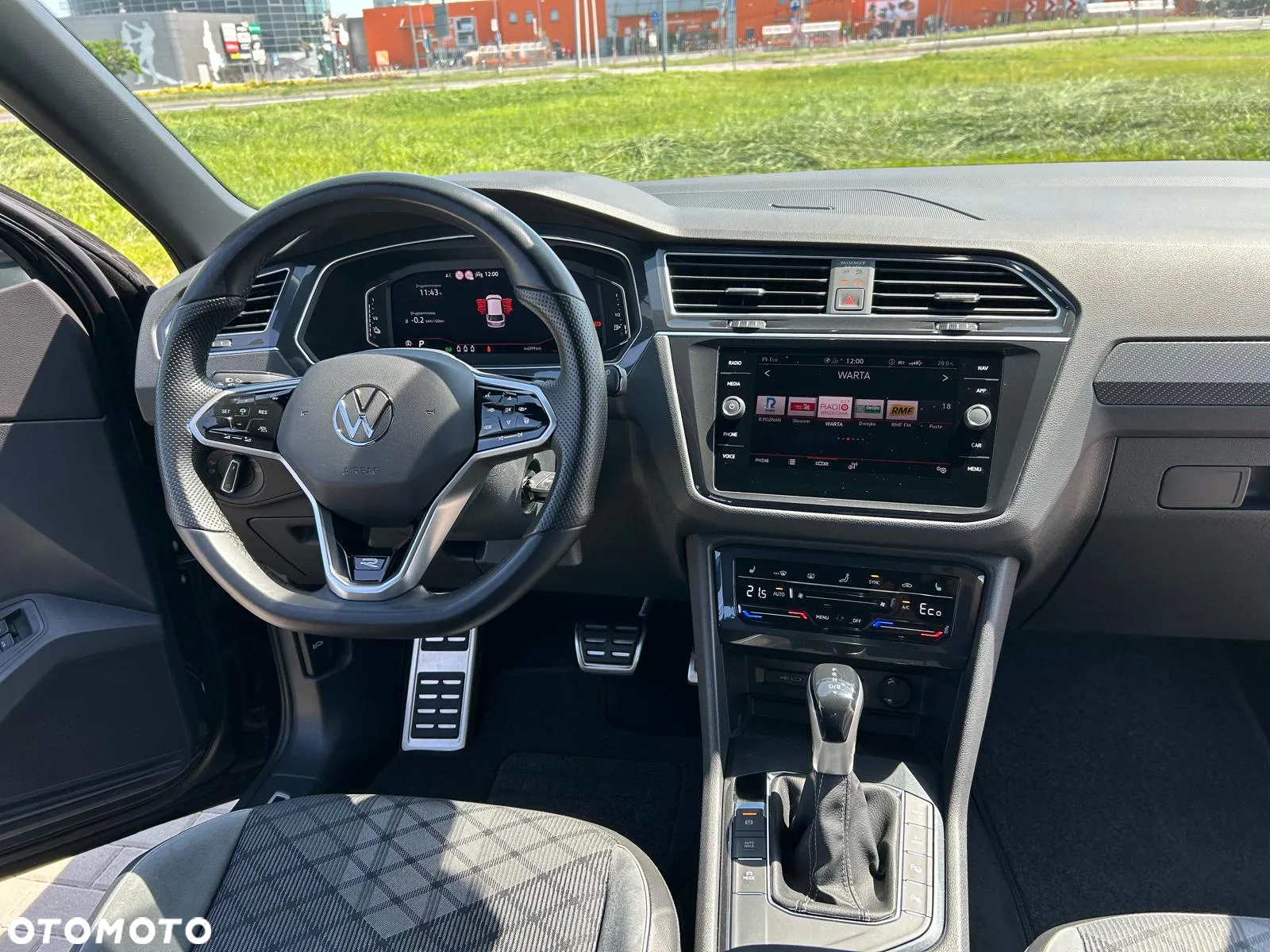 Volkswagen Tiguan - 13