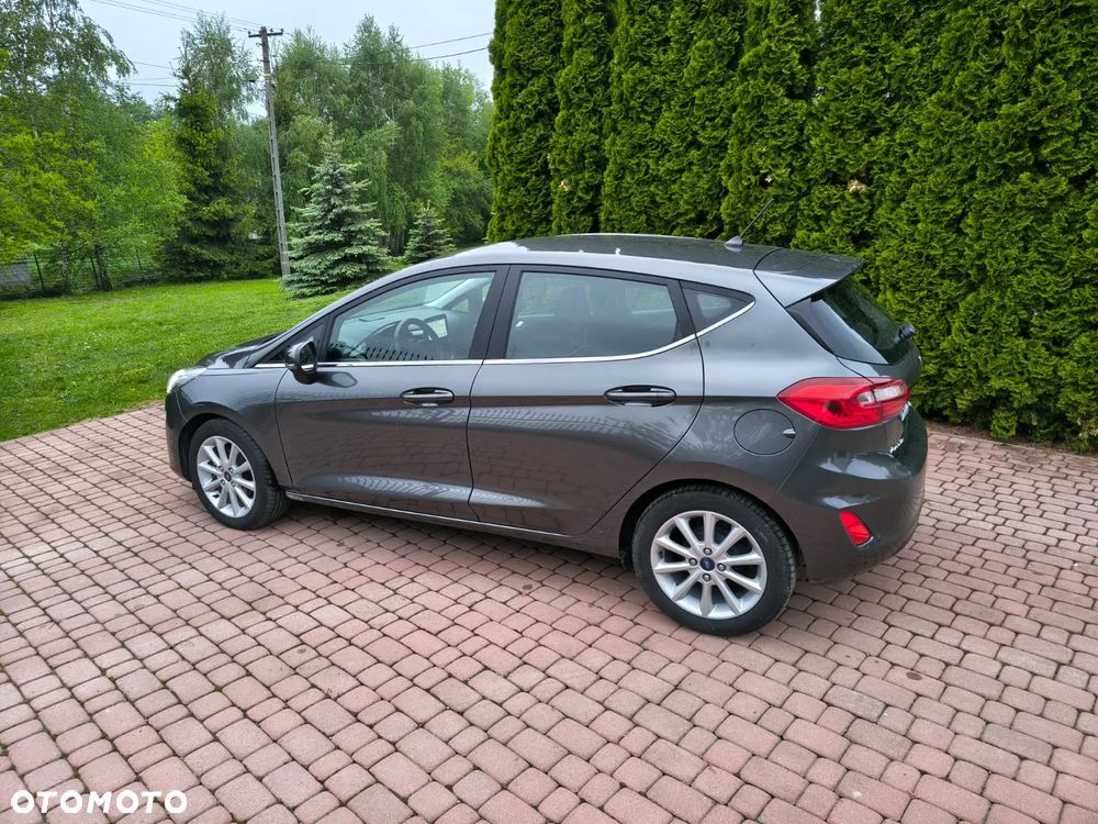 Ford Fiesta 1.0 EcoBoost S&S TITANIUM X - 4