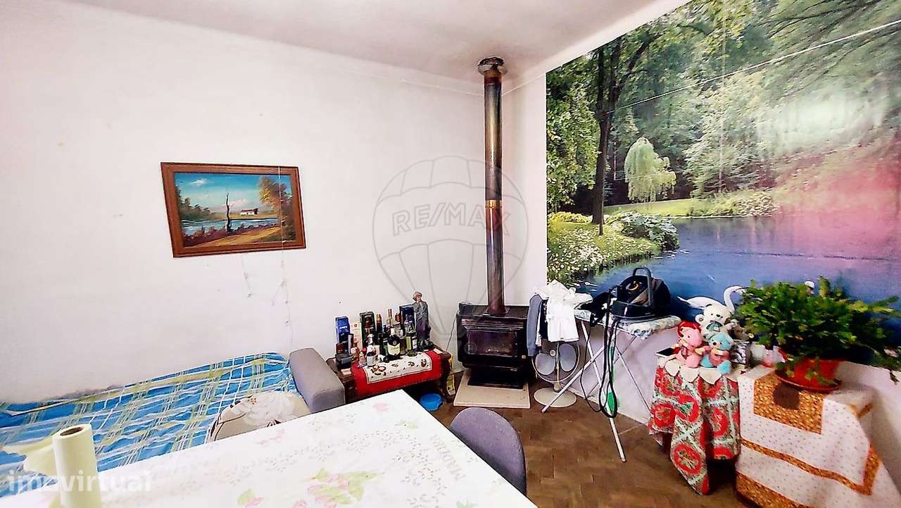 Moradia T2 para venda - Grande imagem: 2/25