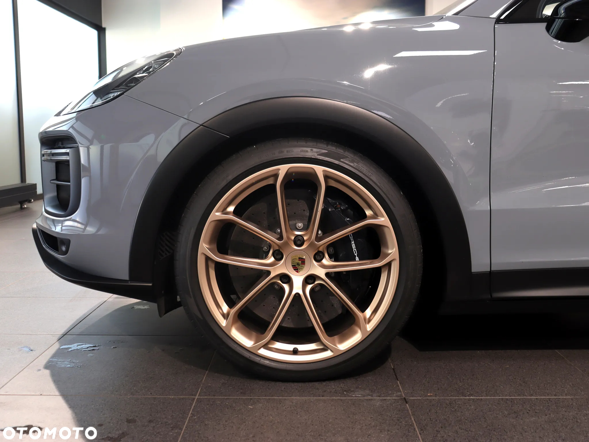 Porsche Cayenne Turbo GT - 11
