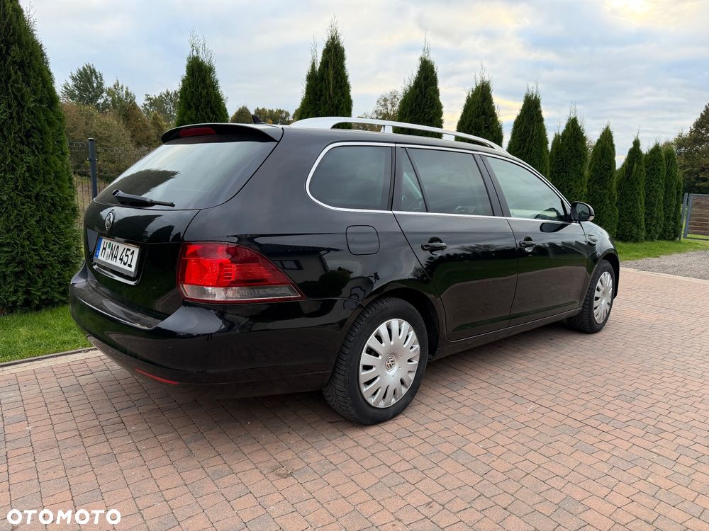 Volkswagen Golf - 9