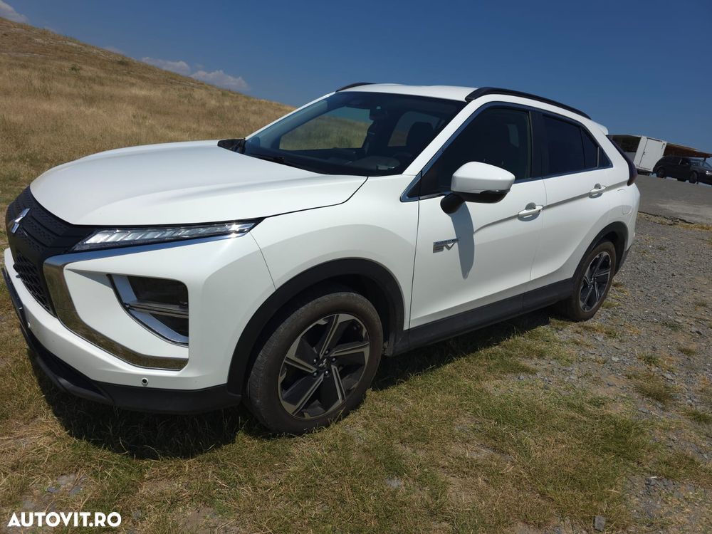 Mitsubishi Eclipse-Cross - 8