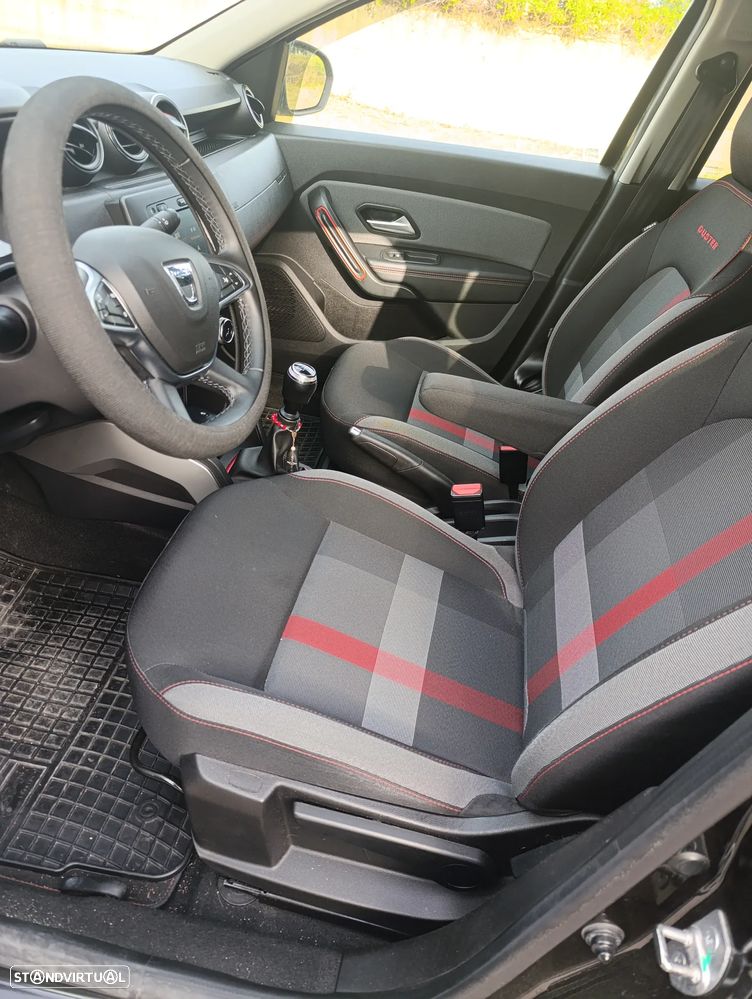 Dacia Duster 1.5 Blue dCi Prestige 4WD - 11