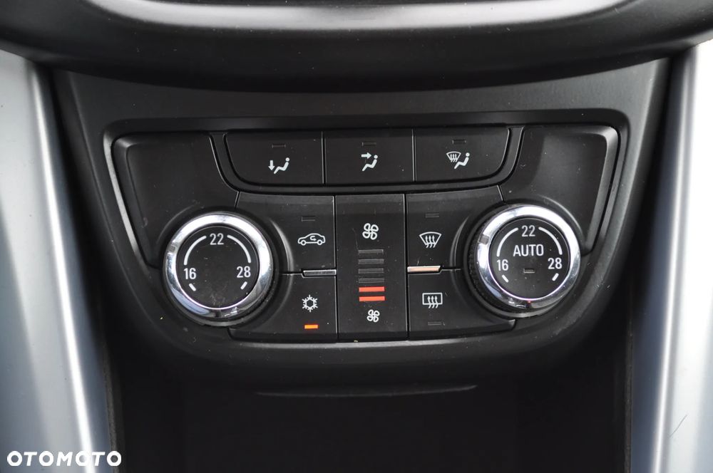 Opel Zafira Tourer 1.4 Turbo Selection - 33