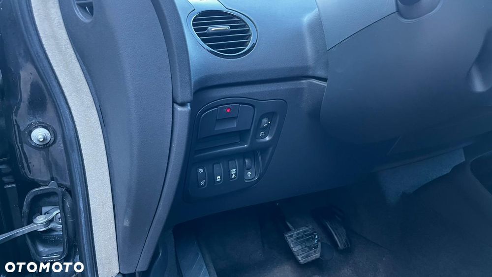 Renault Grand Espace 2.0 dCi FAP Edition PGA - 20