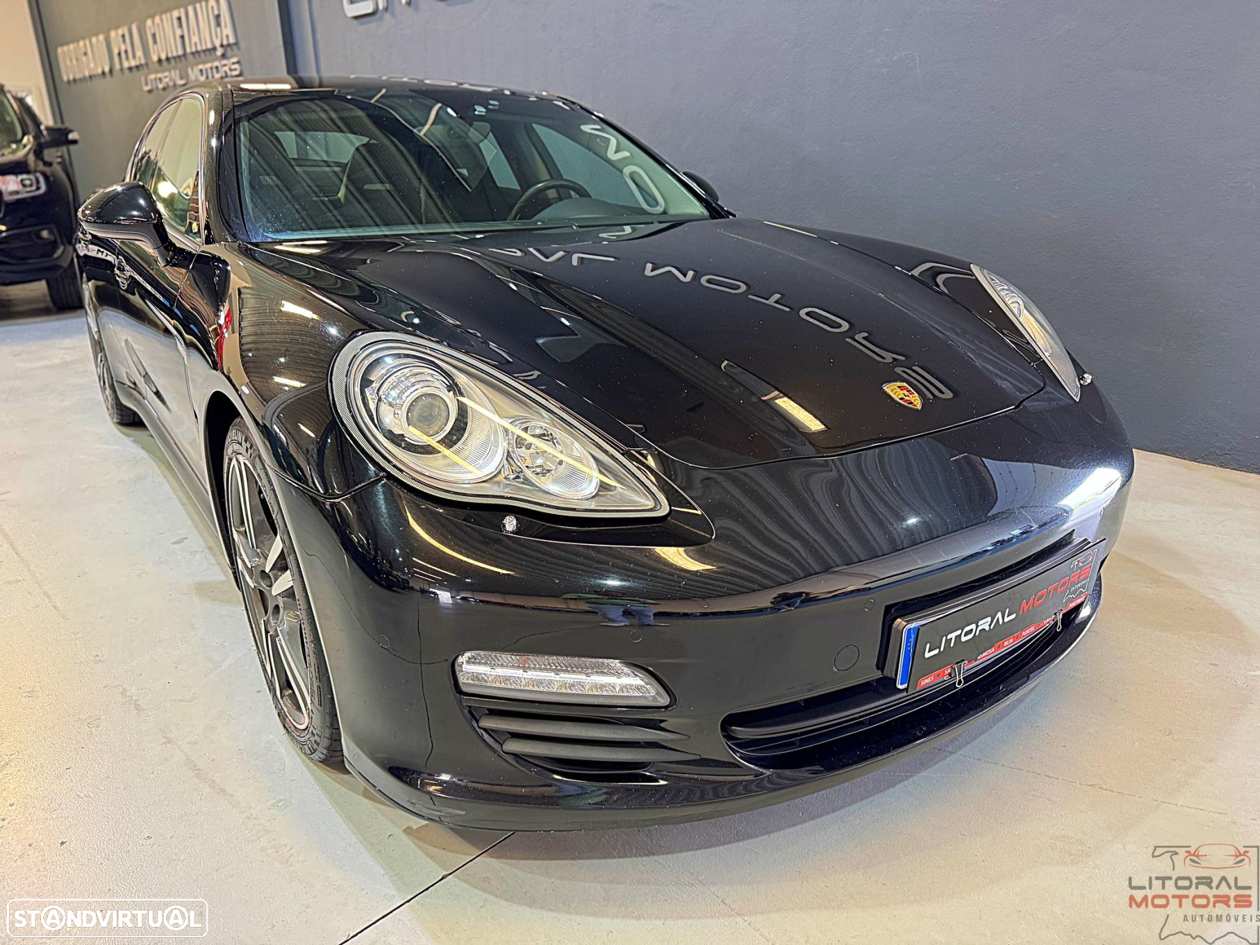Porsche Panamera Platinum Edition - 3
