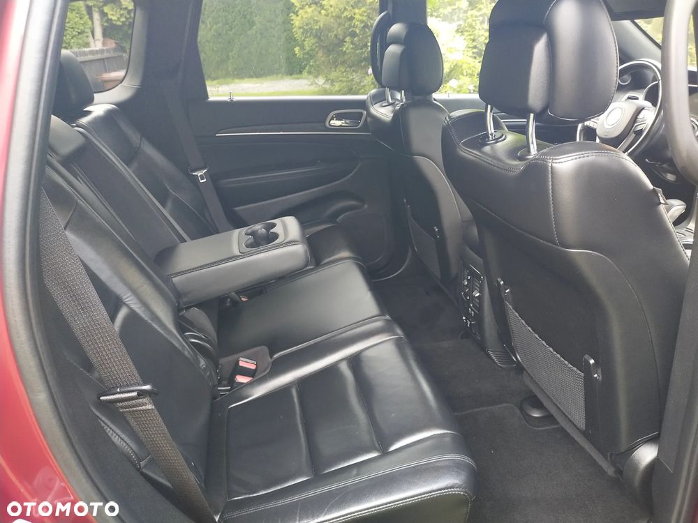 Jeep Grand Cherokee - 20