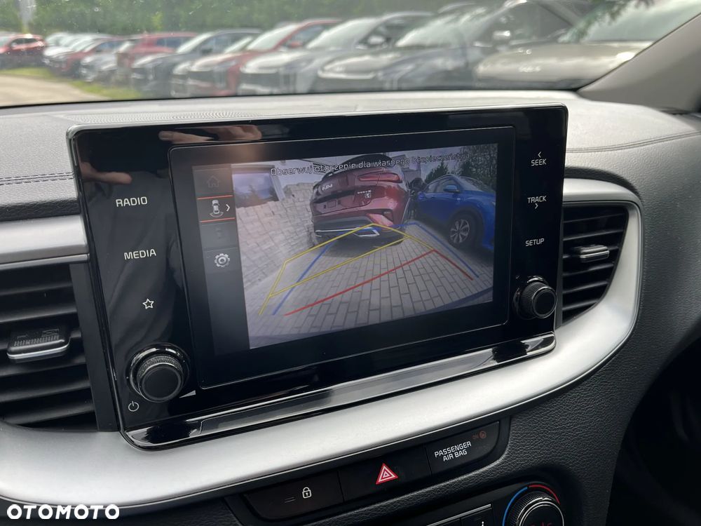 Kia Ceed 1.5 T-GDI M DCT - 19