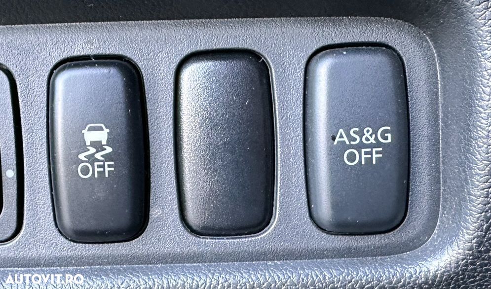 Mitsubishi ASX - 16