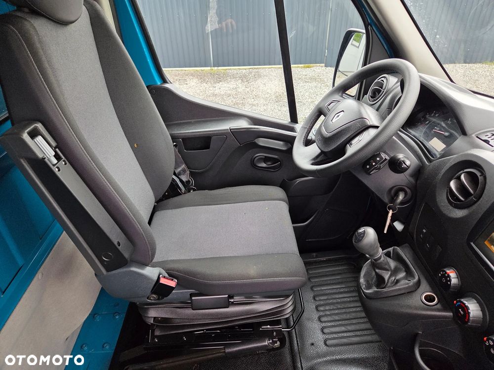 Renault Master - 24