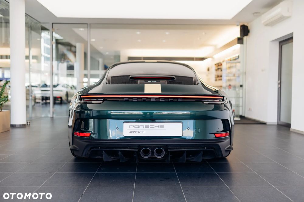 Porsche 911 GT3 Touring PDK - 15