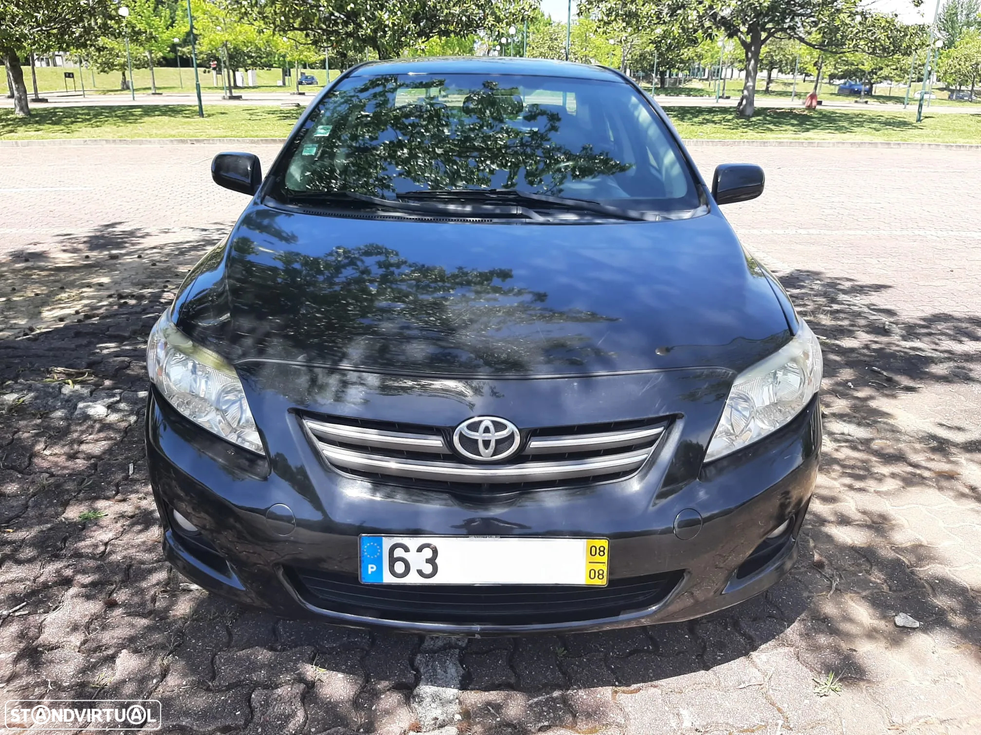 Toyota Corolla 2.0 D-4D Sol - 2