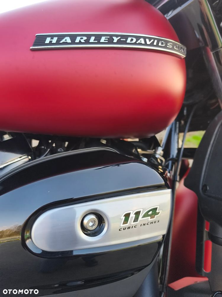 Harley-Davidson Touring Street Glide - 15