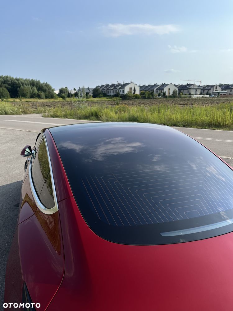 Tesla Model 3 - 7