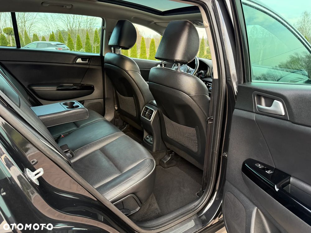 Kia Sportage 1.7 CRDI Business Line L 2WD - 33