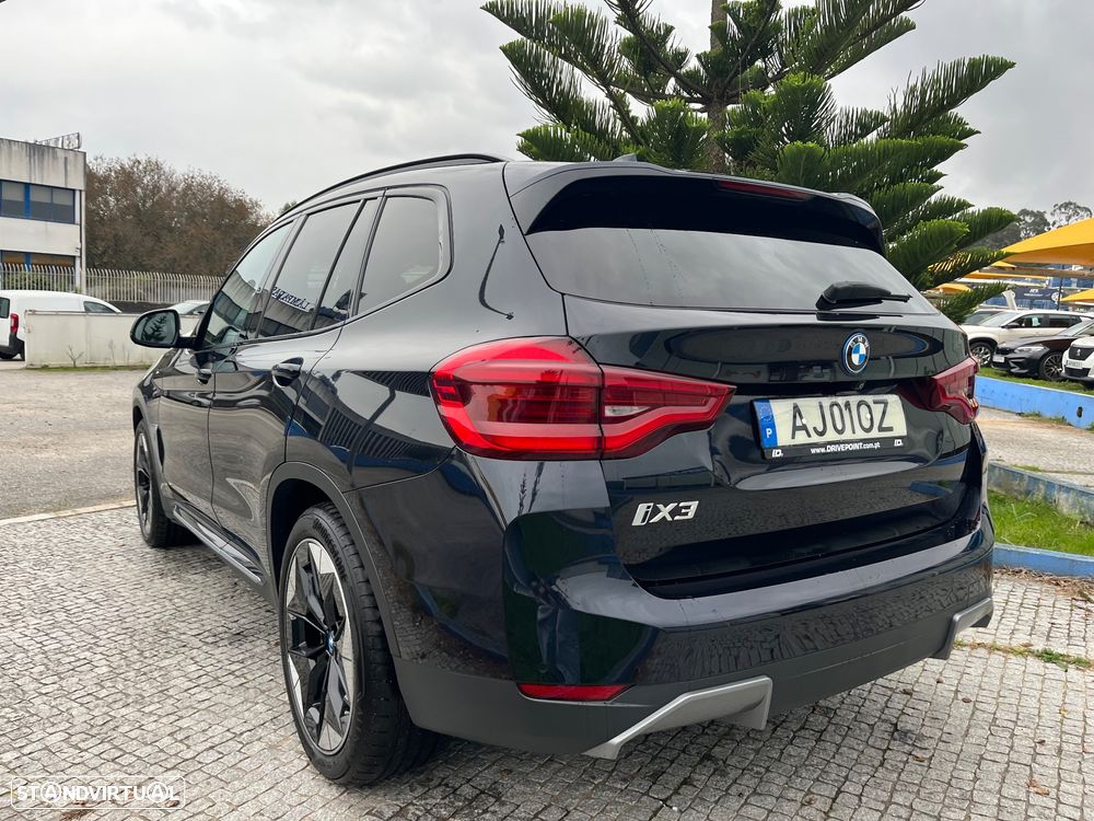 BMW iX3 Inspiring - 13