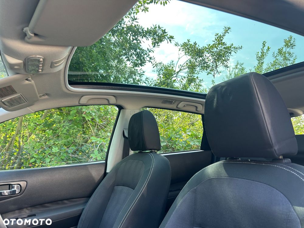 Nissan Qashqai 2.0 Visia - 14