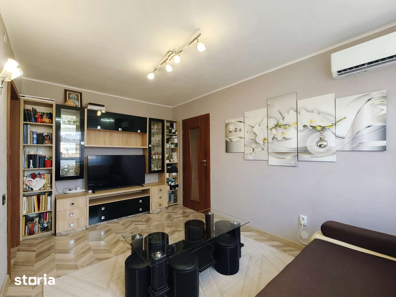 Direct Proprietar | Vânzare apartament 3 camere – Cartier Florilor — fotografia 1