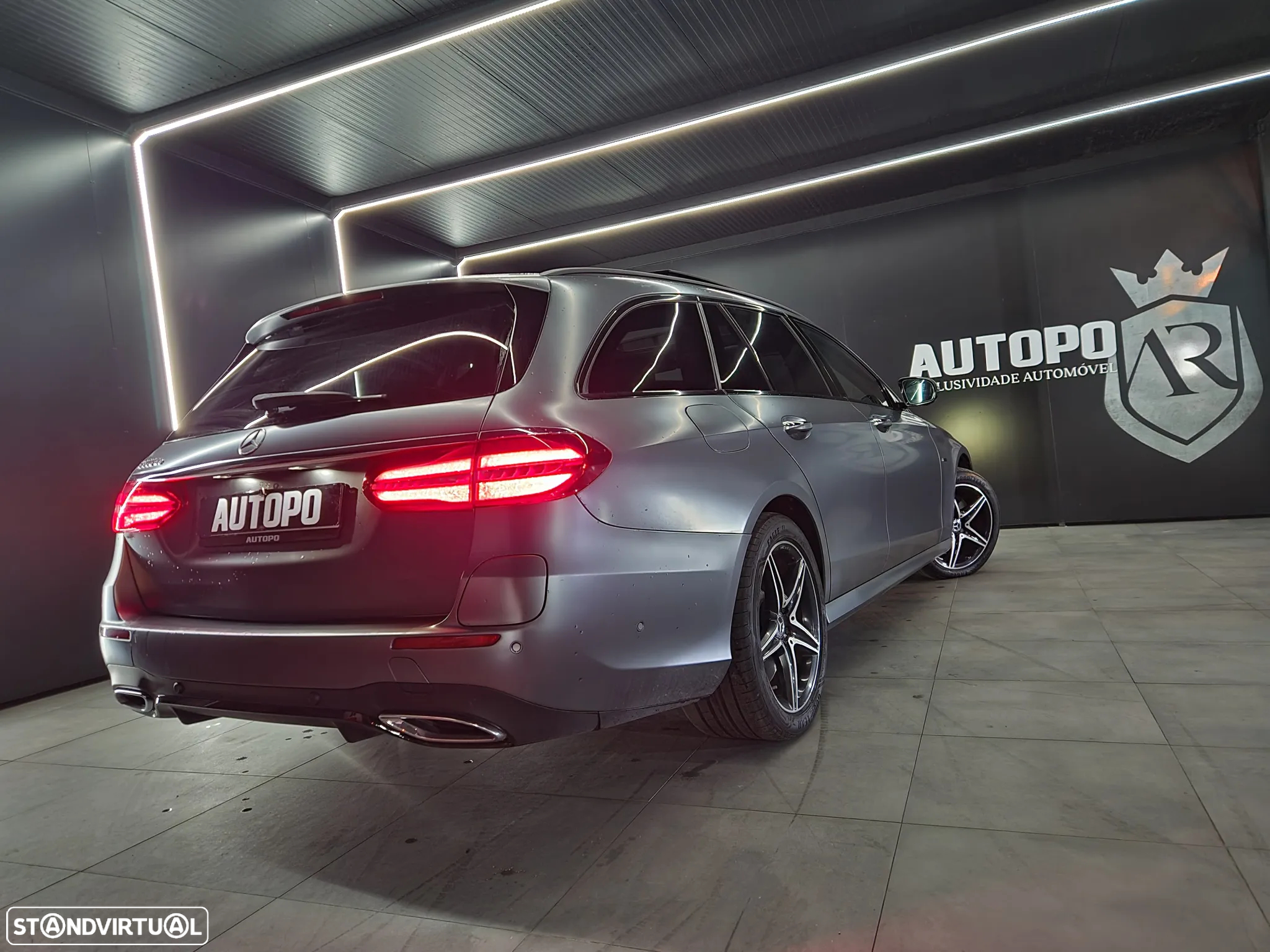 Mercedes-Benz E 300 de AMG Line - 26