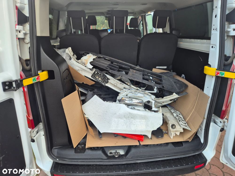 Ford Transit Custom 320 L2H1 Limited (bryg.) - 12