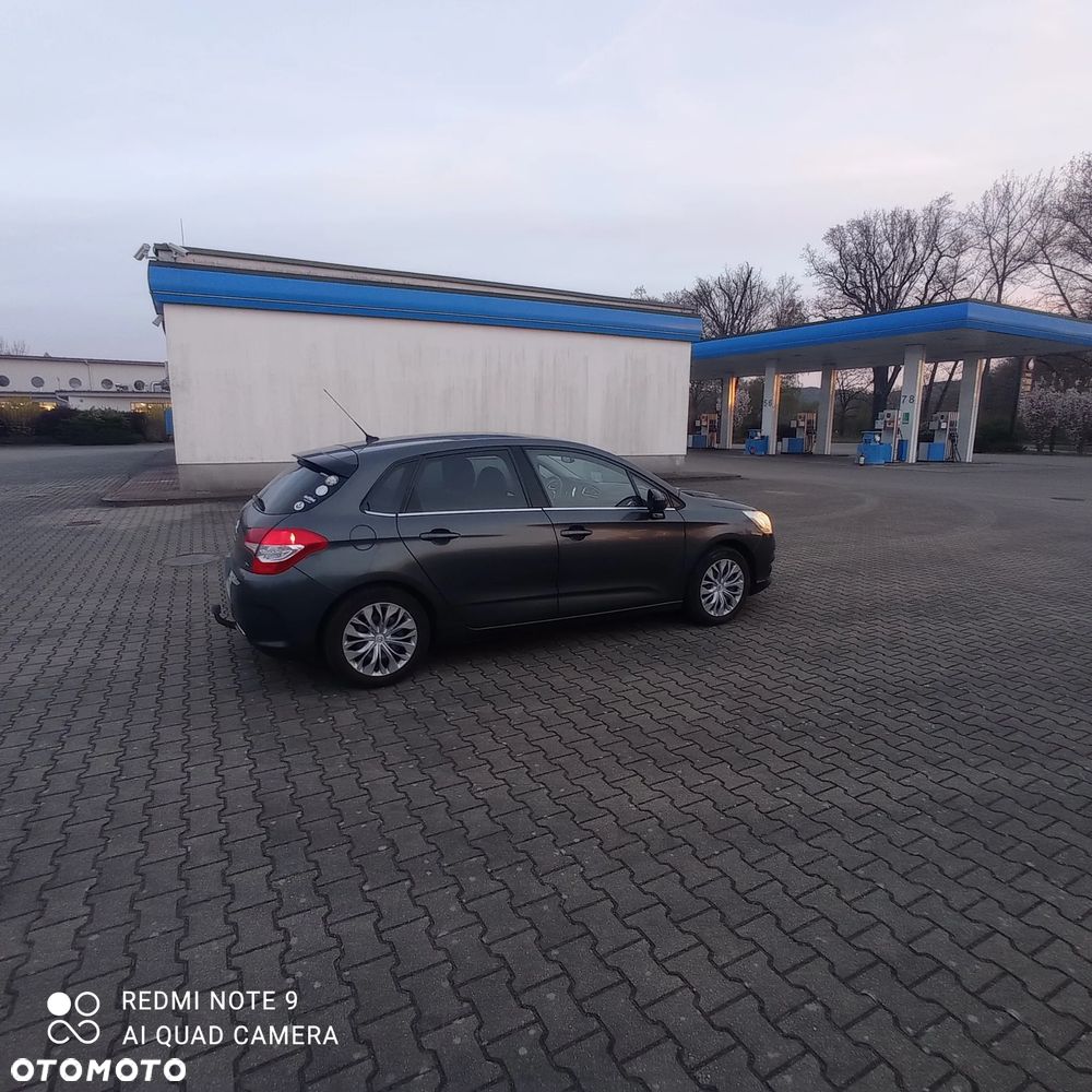 Citroën C4 VTi 120 Exclusive - 5