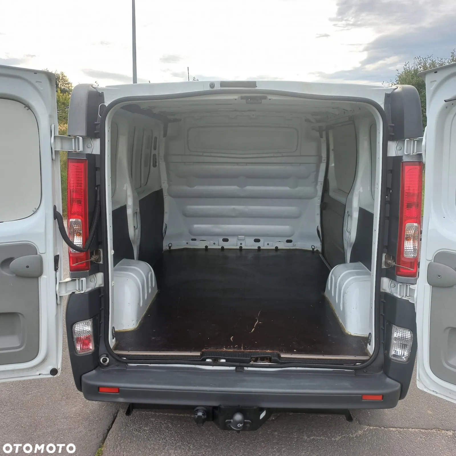 Renault TRAFIC - 7