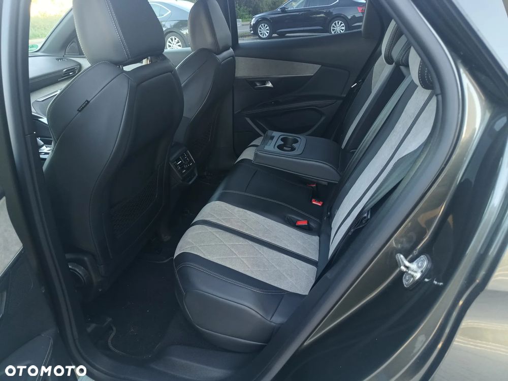 Peugeot 3008 - 10