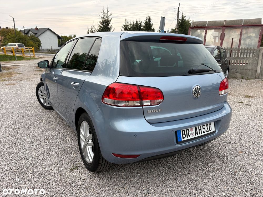 Volkswagen Golf - 14