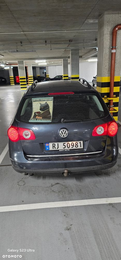 Volkswagen Passat 1.9 TDI Comfortline - 16
