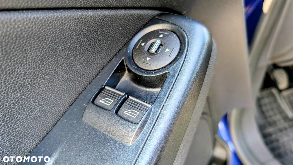 Ford Fiesta 1.0 EcoBoost Trend - 14