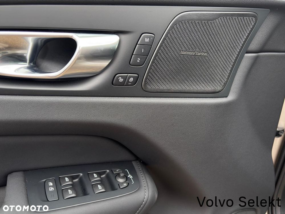 Volvo XC 60 - 14
