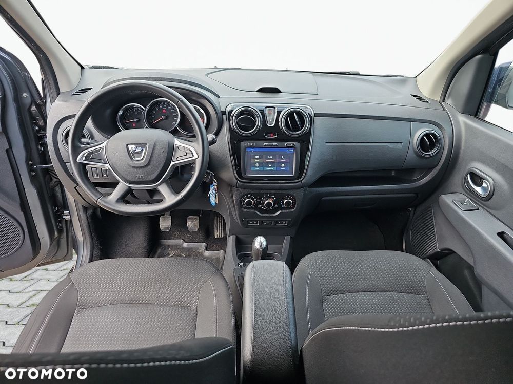 Dacia Lodgy 1.6 SCe Laureate S&S - 21