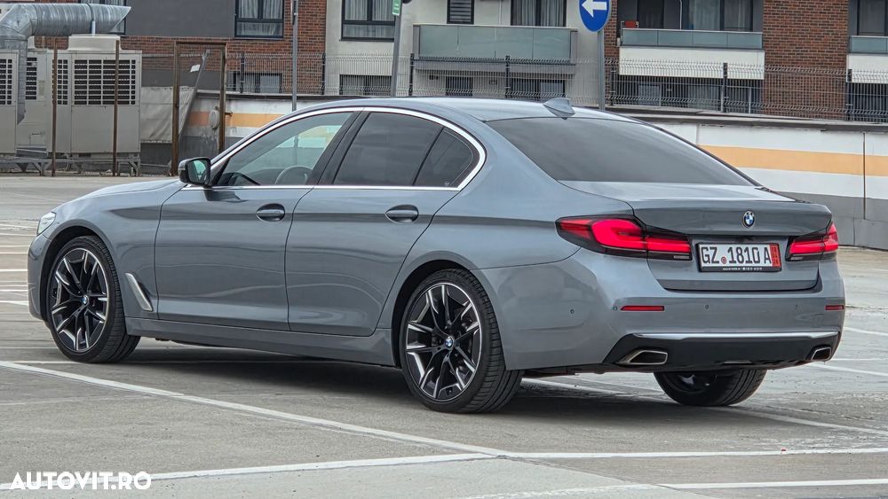 BMW Seria 5 520d Aut. Luxury Line - 15