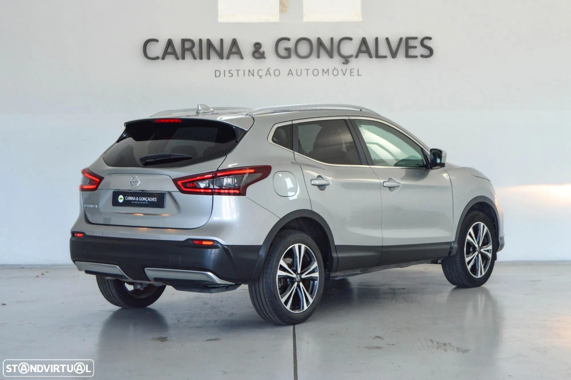 Nissan Qashqai 1.5 dCi N-Connecta J18 - 15