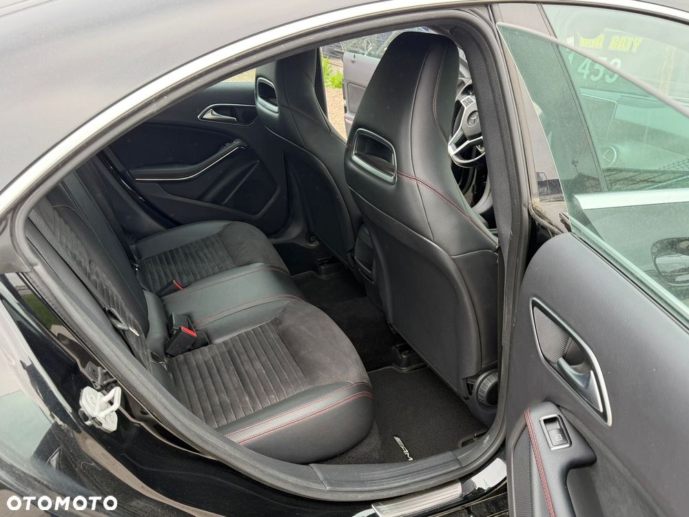 Mercedes-Benz CLA 180 - 15