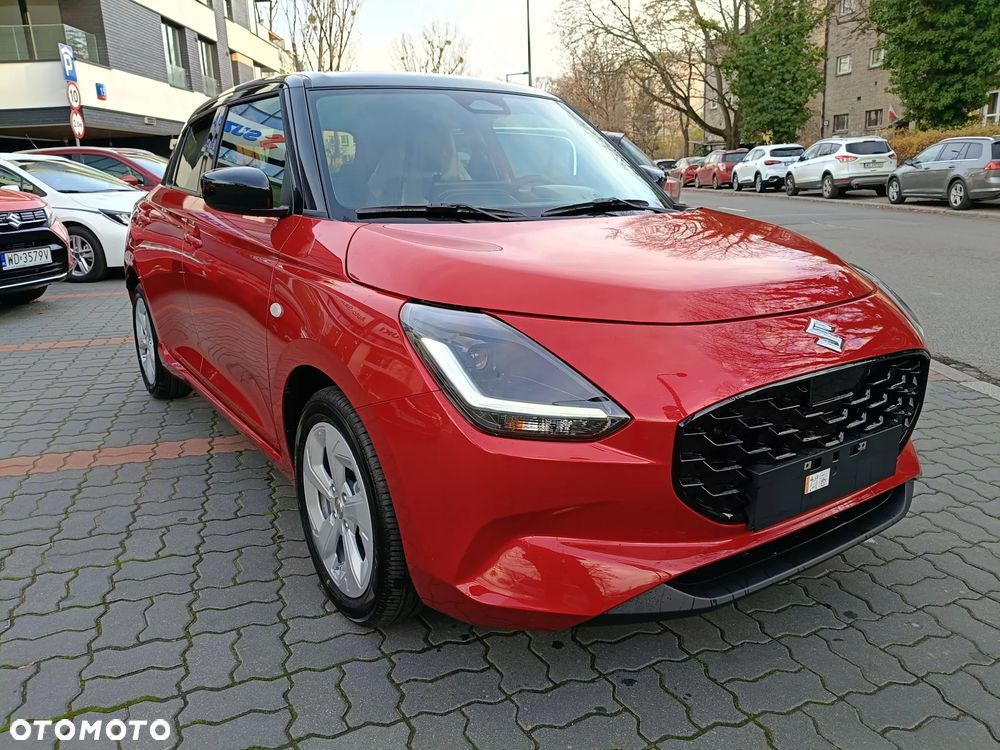 Suzuki Swift 1.2 Dualjet SHVS Premium Plus - 4
