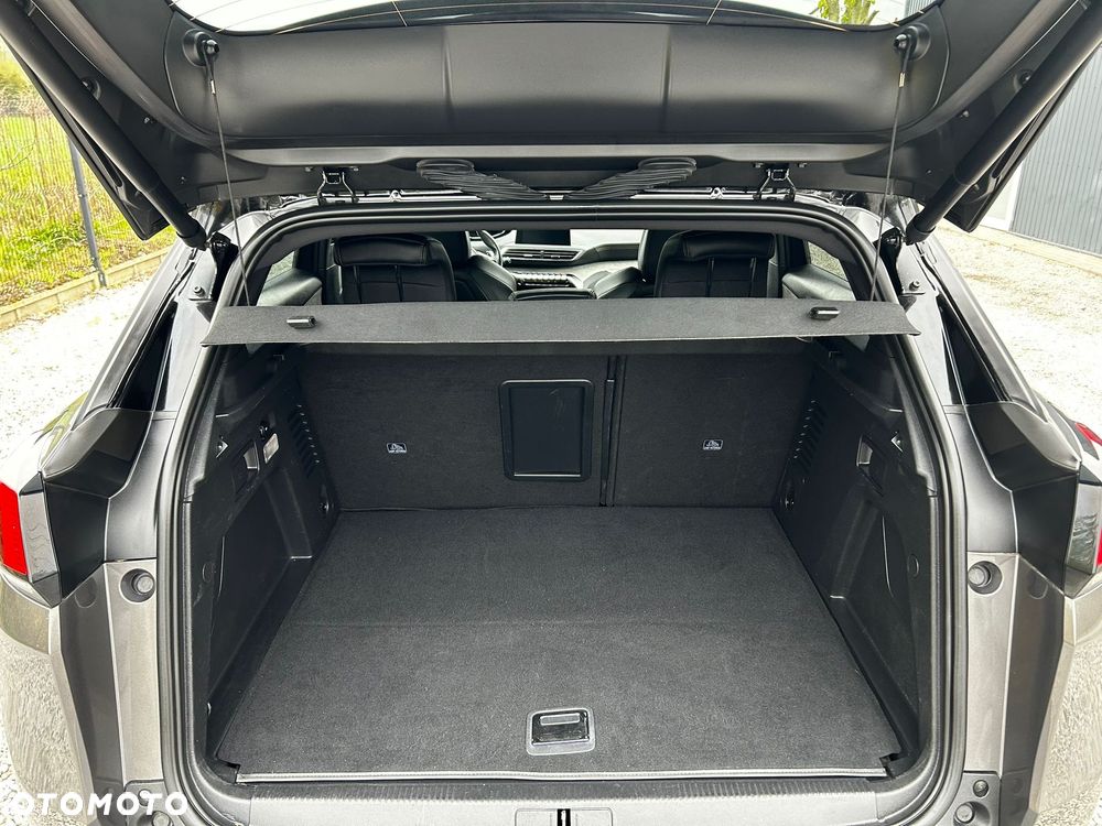 Peugeot 3008 1.6 PureTech Hybrid4 PHEV GT Pack S&S EAT8 - 37