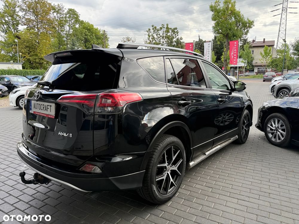 Toyota RAV4 2.0 D-4D Premium 4x2 - 32