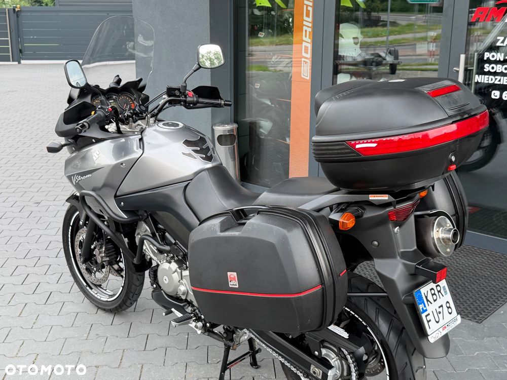 Suzuki V-STROM - 27